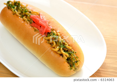 Yakisoba bread  6314063