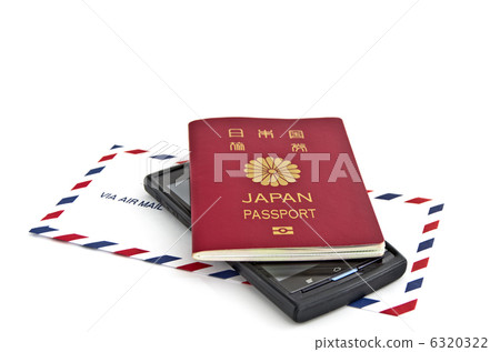 護照和航空郵件信封和智能手機 護照和航空郵件信封和智能手機 6320322