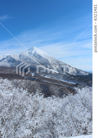 萬代山在冬天 6321481