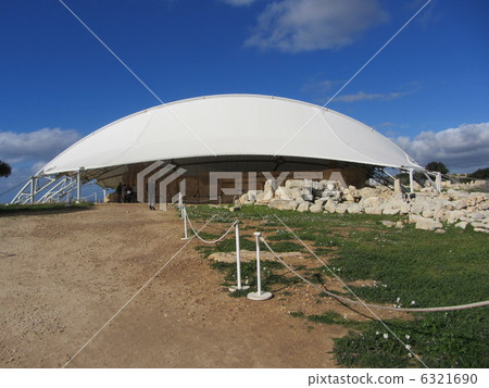 Temple of Hadjahn im Temple of Hadjahn im 6321690