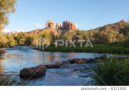 Cathedral Rock 6321888