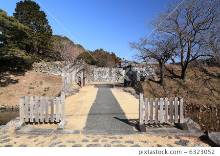 Aki castle ruins 6323052