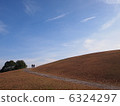 一座小山 6324297