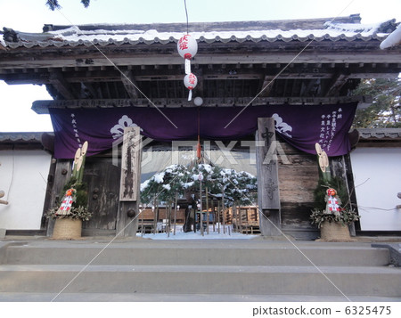 Chusonji門 6325475