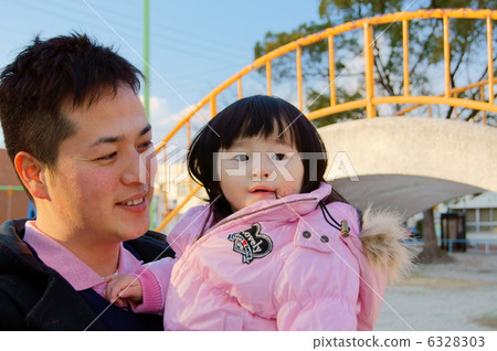 與爸爸散步與爸爸散步 與爸爸散步與爸爸散步 6328303