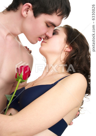 Beutiful sexual couple kissing 6330826