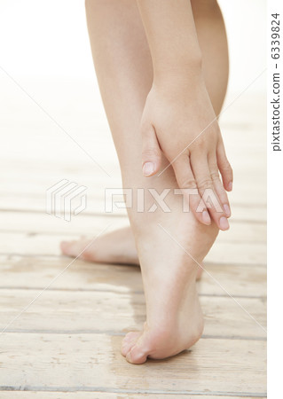 女人的腳 6339824