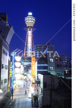 Tsutenkaku in the evening Tsutenkaku in the evening 6341401