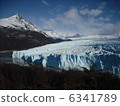Pelito Moreno Glacier 6341789