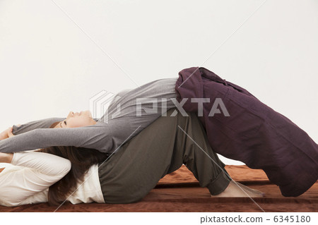 Thai traditional massage 6345180