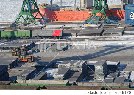 View on trading seaport 6346170