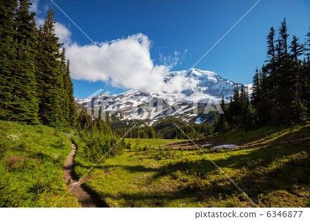 Mt.Rainier Mt.Rainier 6346877