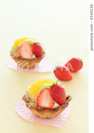 甜酸的水果 甜酸的水果 6349236