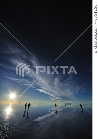 烏尤尼鹽湖 6351156