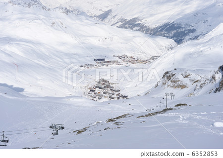 Mountains with snow in winter 6352853