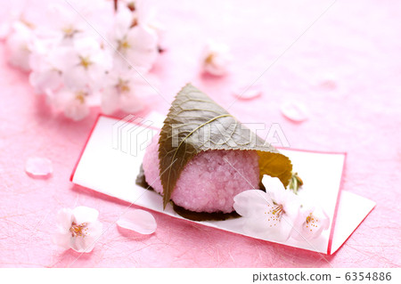 Sakura Cake · Doomyoji P Blur 6354886
