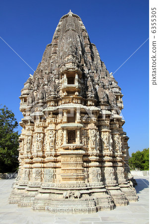 ranakpur hinduism temple in india 6355305