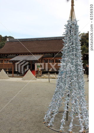 Omikuku knot 6356930