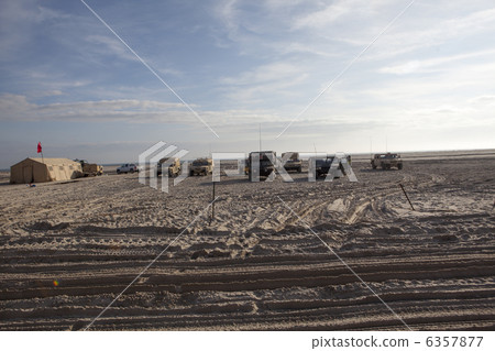 US Army helping Hurricane Sandy victims move a debris and parts of destroyed houses in the Breezy Po US Army helping Hurricane Sandy victims move a debris and parts of destroyed houses in the Breezy Po 6357877