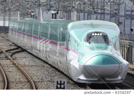 東北新幹線隼鳥E5系列 6358297
