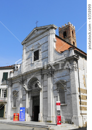 Lucca Santi Giovanni II and Repparata Church 6358999
