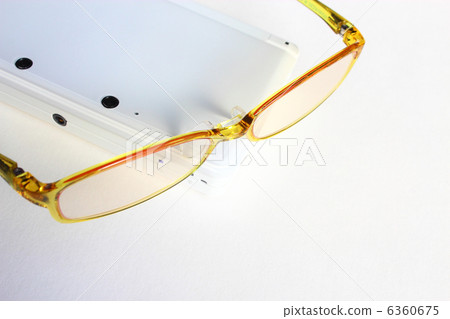 Blue light countermeasure glasses Blue light countermeasure glasses 6360675
