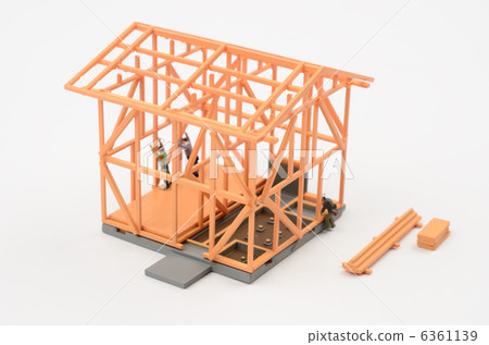 House under construction 6361139