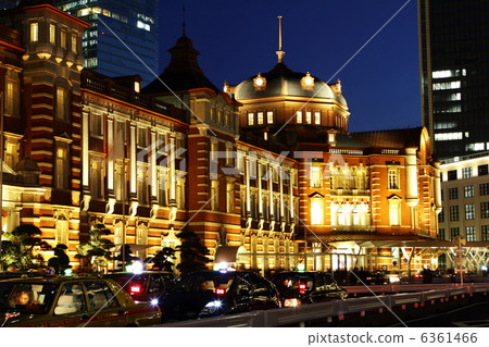 Tokyo Station Night view 6361466