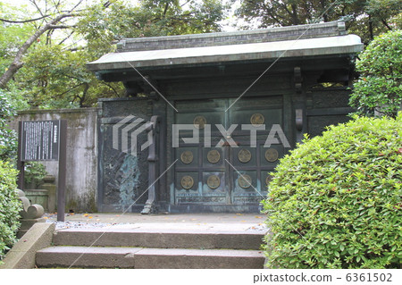 前文京區陵墓門 6361502