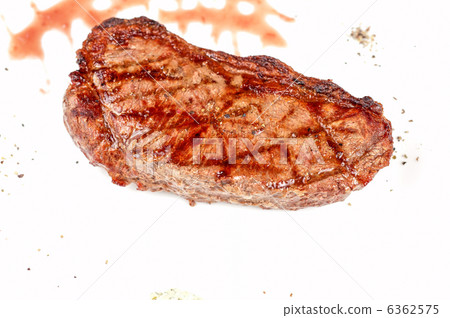 Juicy rib-eye beef steak Juicy rib-eye beef steak 6362575