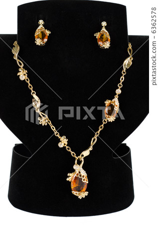 necklace with pendants and earrings necklace with pendants and earrings 6362578