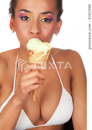 ice-cream 6362996