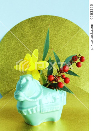 New Year's card 2014 · 1 horse of ceramics · Kani Japanese paper back vertical position · postcard correspondence ratio 6363336