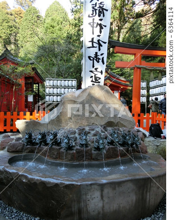 箱根神社的龍津名家 6364114