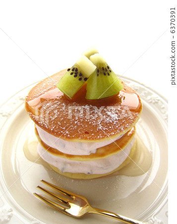 Pancake handmade sweets Pancake handmade sweets 6370391