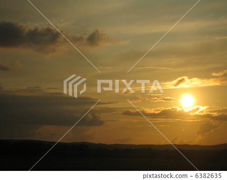 beautiful red sunset over the ocean beautiful red sunset over the ocean 6382635