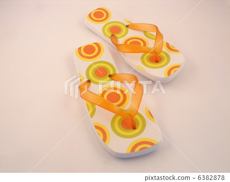 woman shoe isolated 6382878