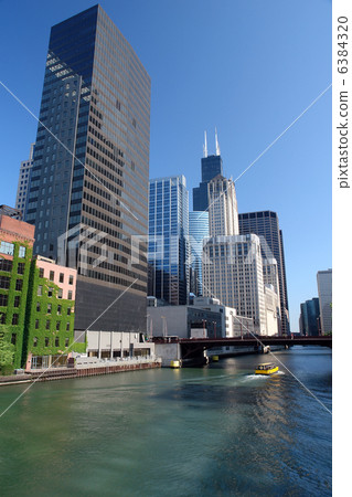 Chicago 6384320
