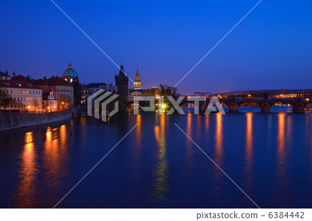 Prague 6384442