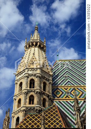 St. Stephan cathedral in Vienna 6385022