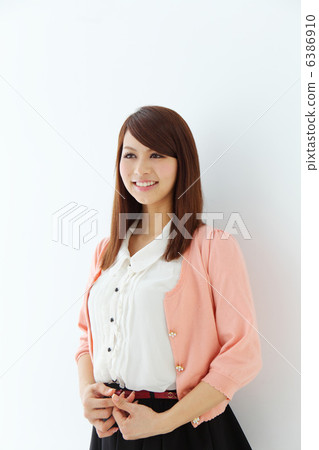 長頭髮的女人 長頭髮的女人 6386910