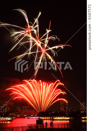 Odaiba fireworks Odaiba fireworks 6387571