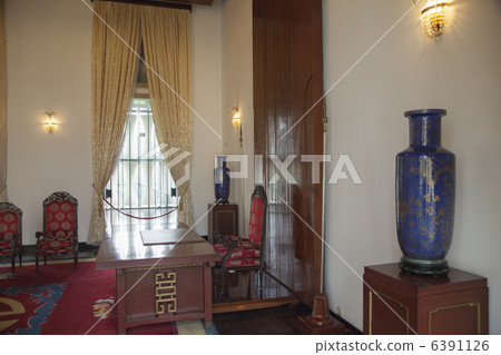 Unification Hall of Ho Chi Minh City (former presidential official residence) Unification Hall of Ho Chi Minh City (former presidential official residence) 6391126