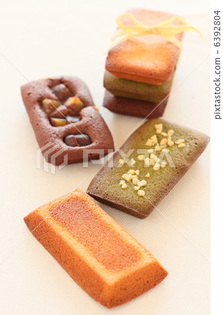 Financier baked confectionery Financier baked confectionery 6392804