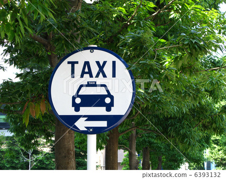 Taxi stop 6393132