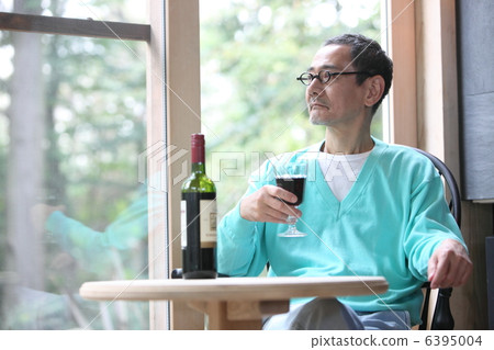 人 紅葡萄酒 紅酒 6395004