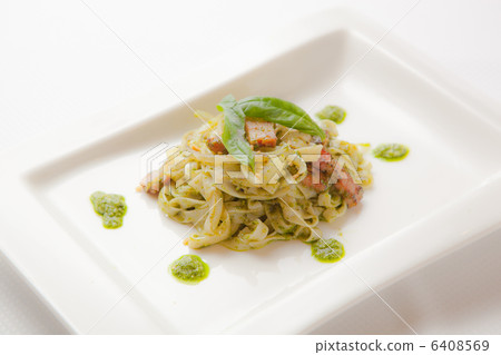 Pasta junovese Pasta junovese 6408569