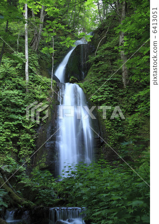 Okuse小河Yunii瀑布 6413051