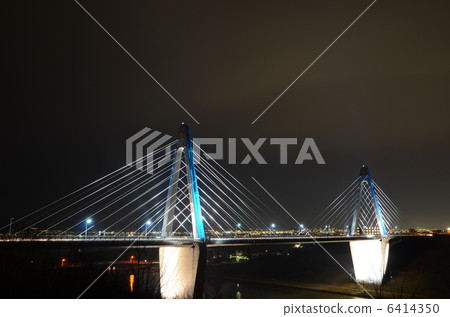 The Nada/Night view at Sunset Bridge [side] 6414350