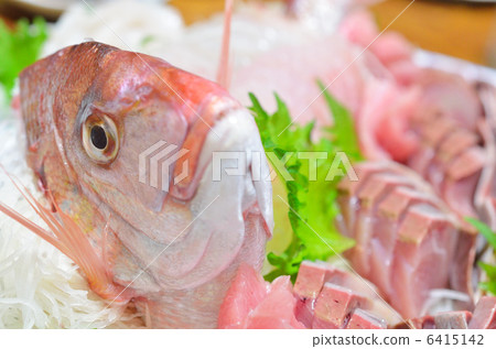 什錦生魚片 6415142